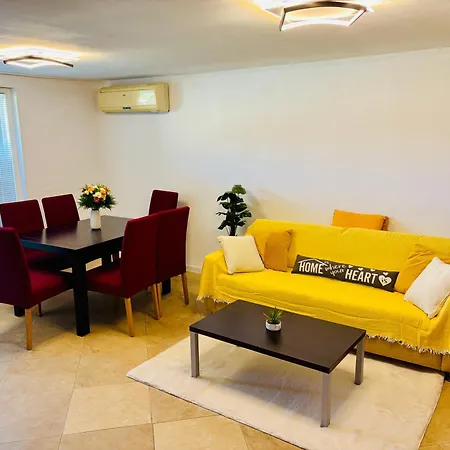 Galateya Two-bedroom Apartamento *